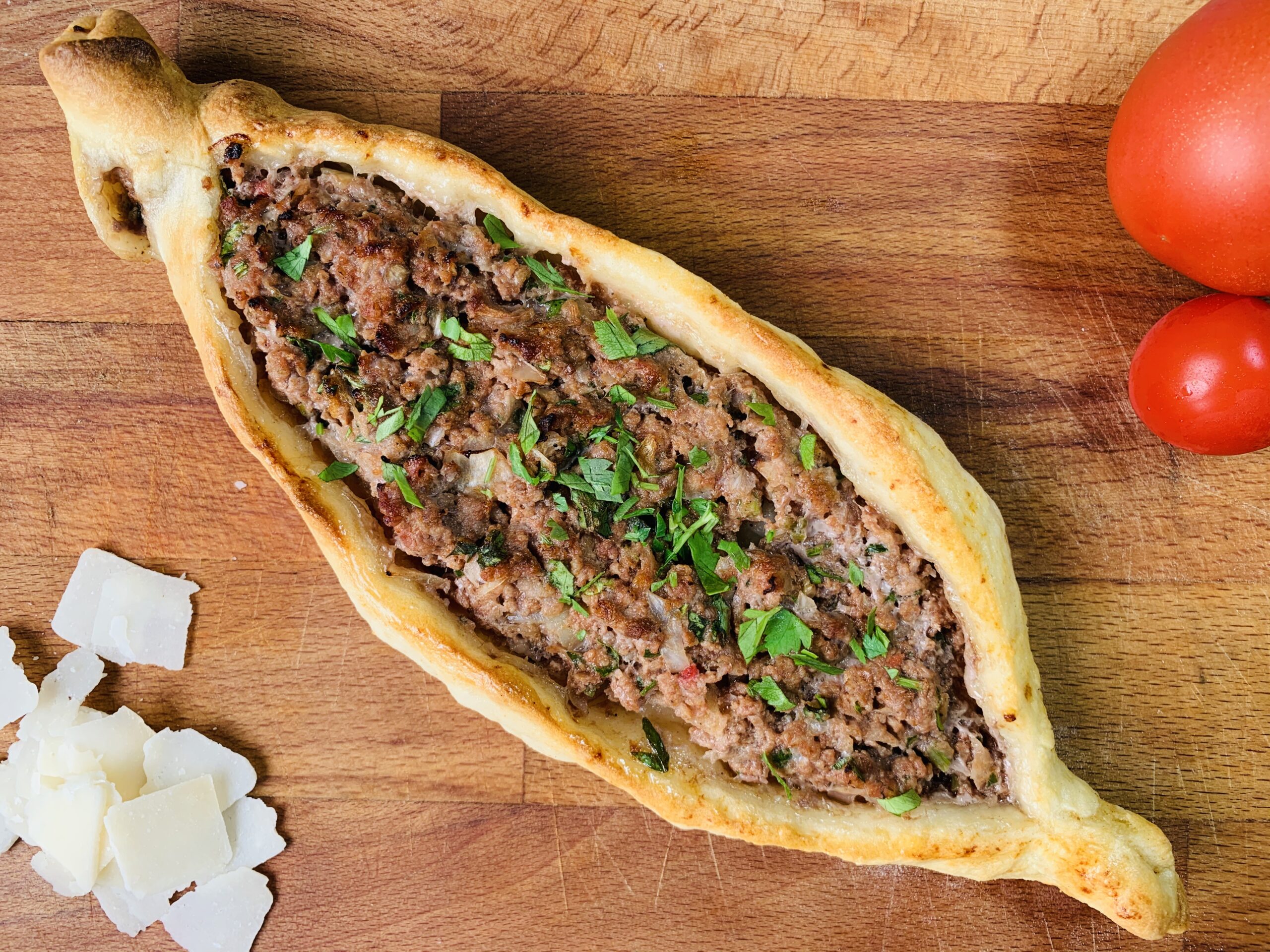 Turkish pide – lahmacun Thumbnail